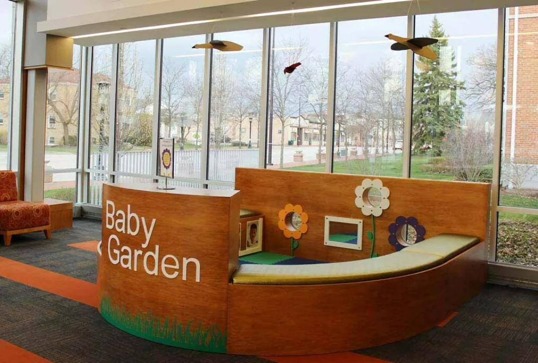 Baby Garden Reception Desk | Custom Library Structures