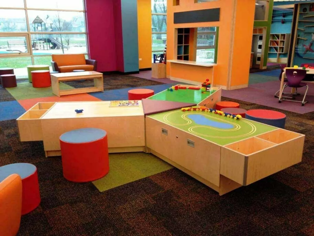 Children's Furniture | Wooden Discovery Tables