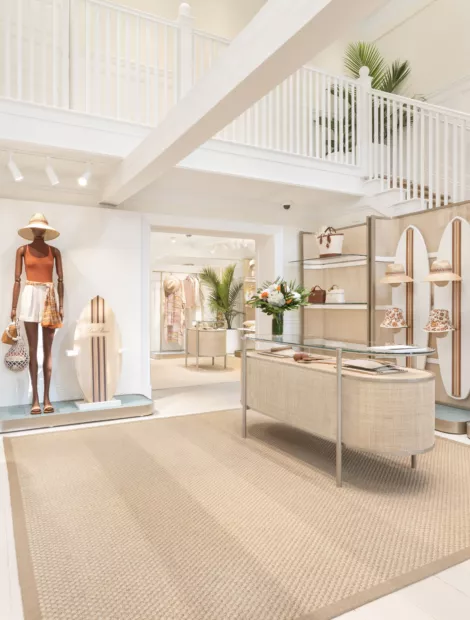 Wood Fabrication Retail Fixturing | Custom Luxury Retail Shop