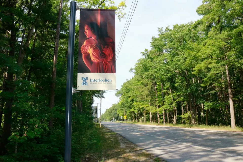 Pole Banner Brackets | Roadside Pole Banners