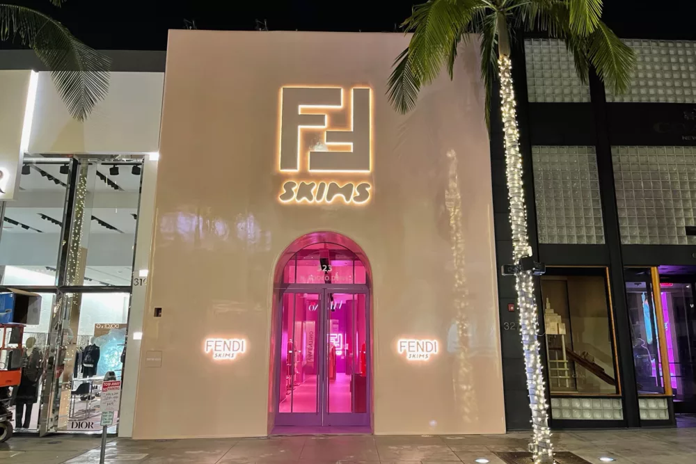 Foam3D Retail Facade | Glossy Finish