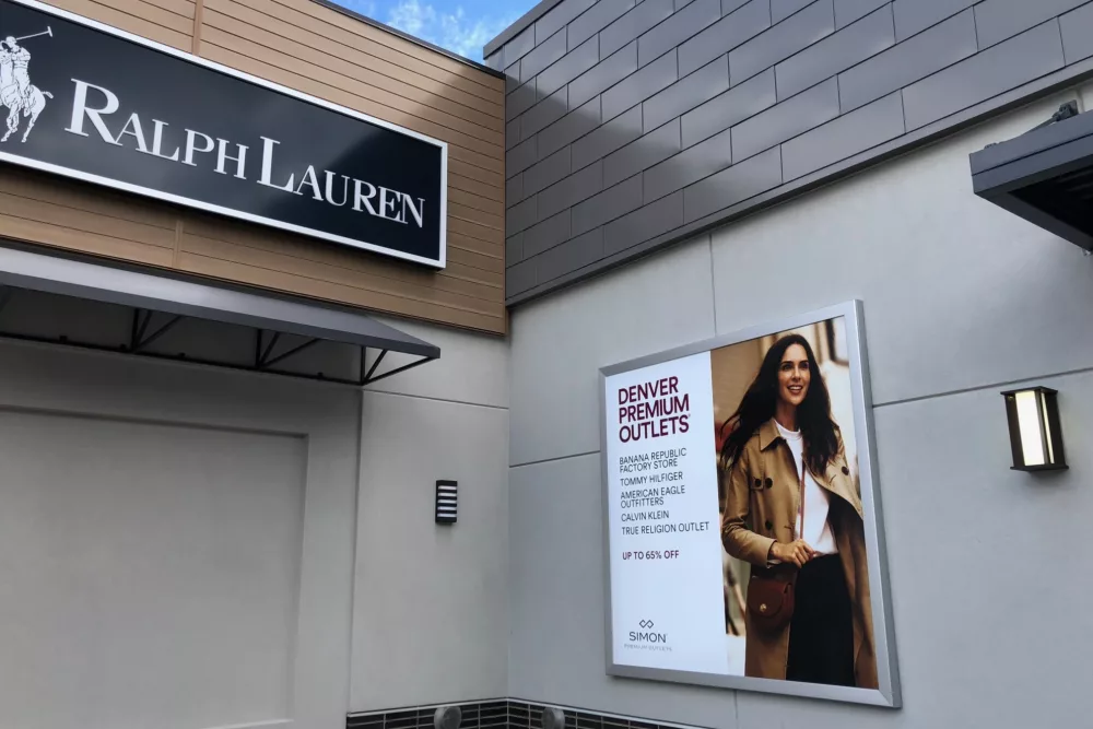 Outlet Mall Wall Signage