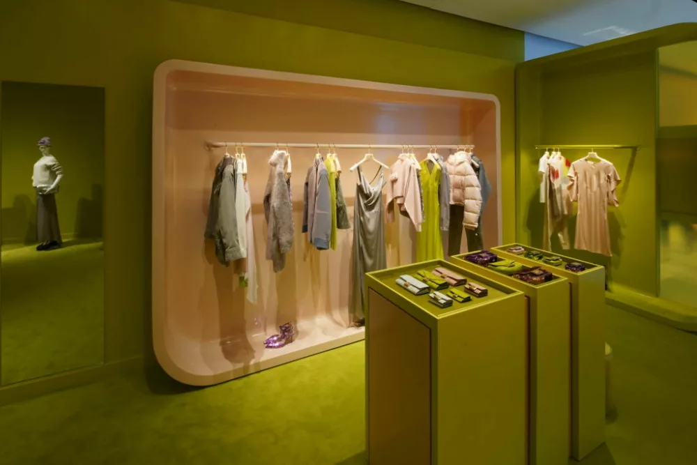 Retail Interior Design | Highly Custom Retail Fixtures