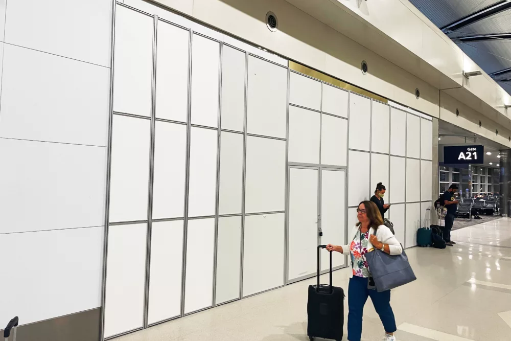 Modular Temporary Wall for Airport | Temporary Walls for Construction