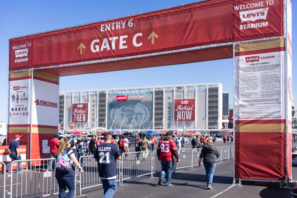 Truss Entryway | Large Truss with Banners for Events