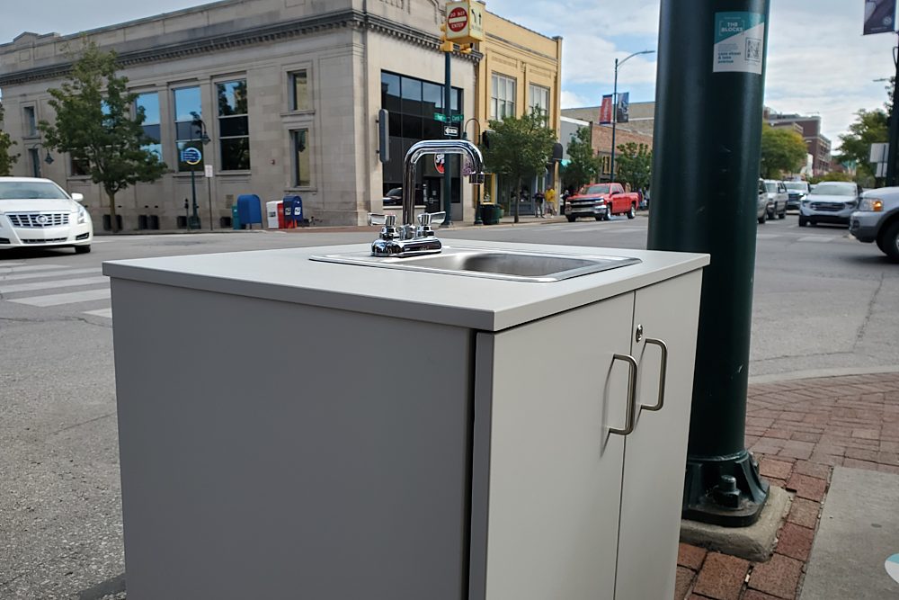 Outdoor Portable Sink 2