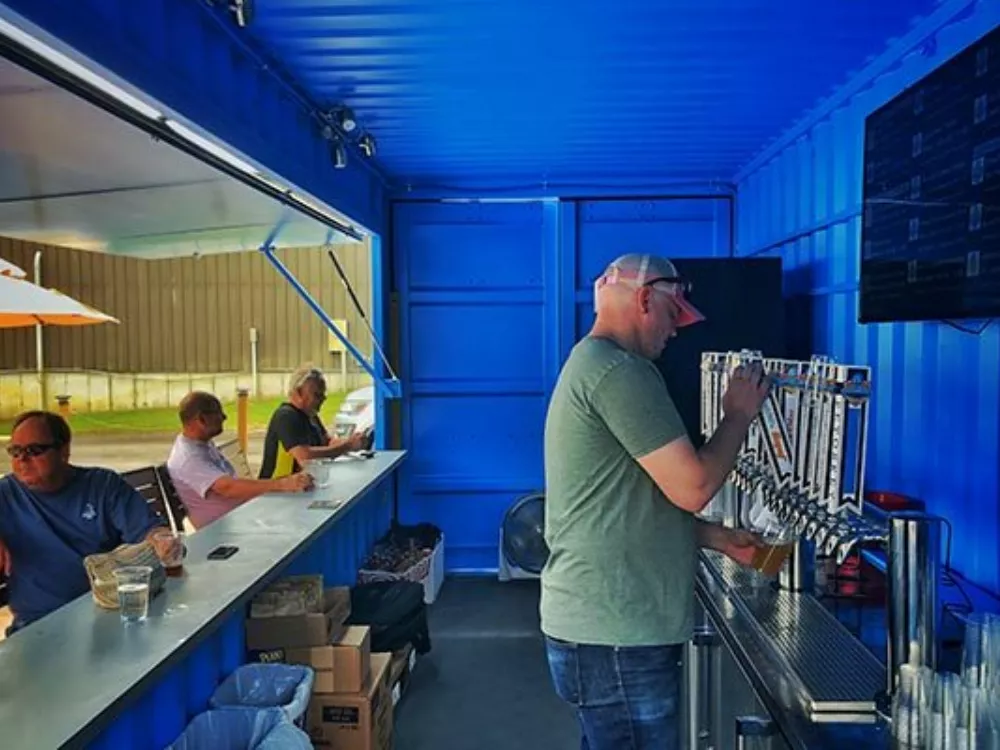 BoxPop Brewery | Temporary Bar with Seating