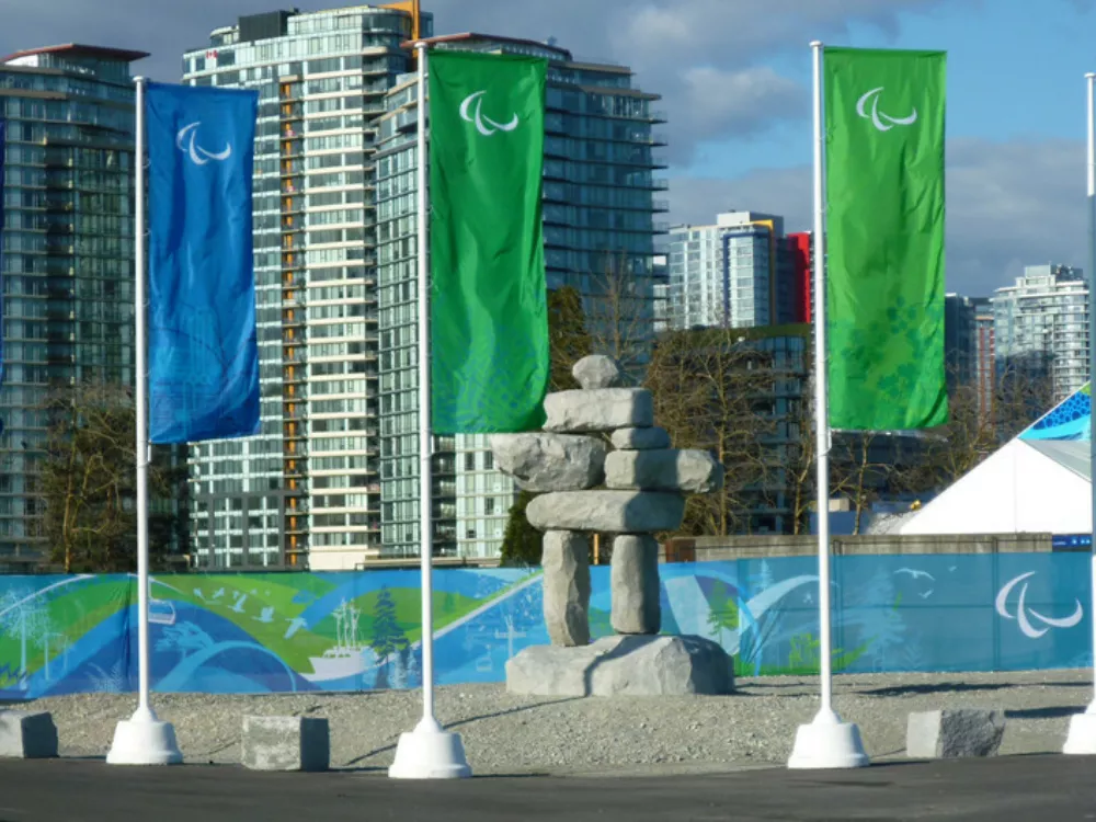 Rototop advertising flags