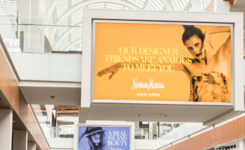 Case Study Roosevelt Field Backlit Display Hardware 010