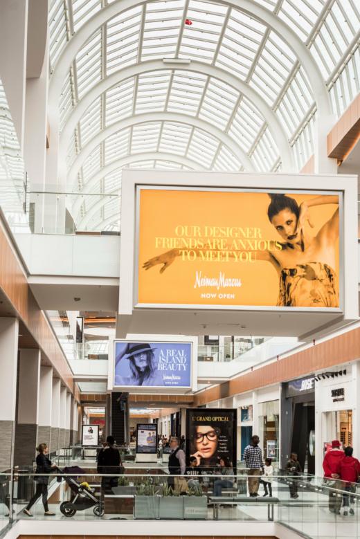 Case Study Roosevelt Field Backlit Display Hardware 010