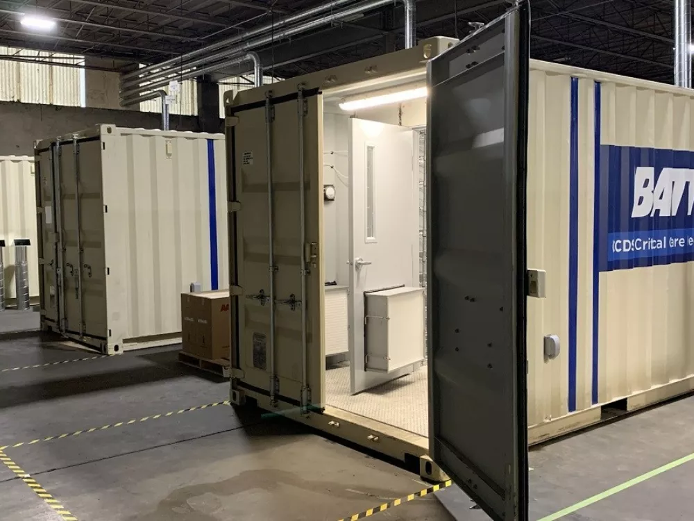 Custom Shipping Containers Done Fast | Britten BoxPop