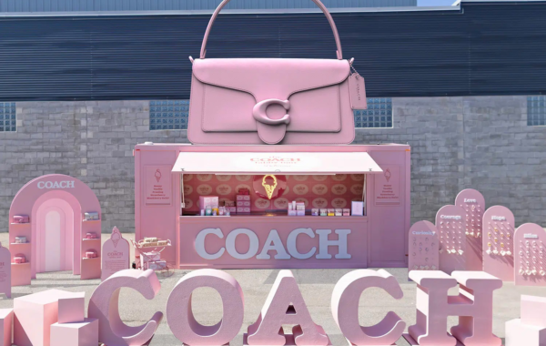 Coach TrailerBox Pop-Up | Foam Fabrication with TrailerBox