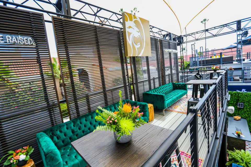 Elevated Seating Area | BoxPop with EventTruss