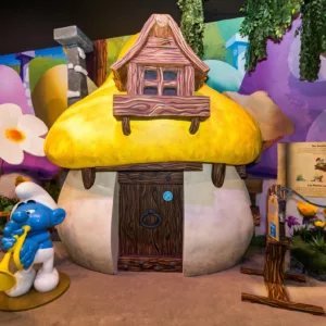 The Smurf's Experience Themed Environment